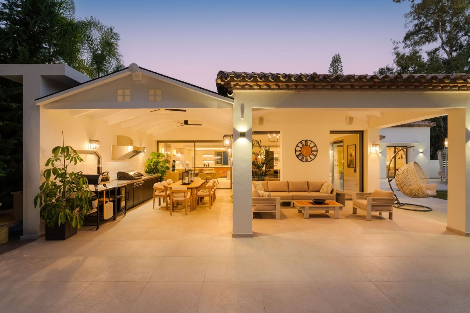 Resale - Villa - Marbella - Nueva Andalucía