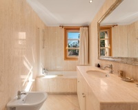 Resale - Villa - Marbella - Nueva Andalucía