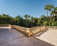 Resale - Villa - Marbella - Nueva Andalucía