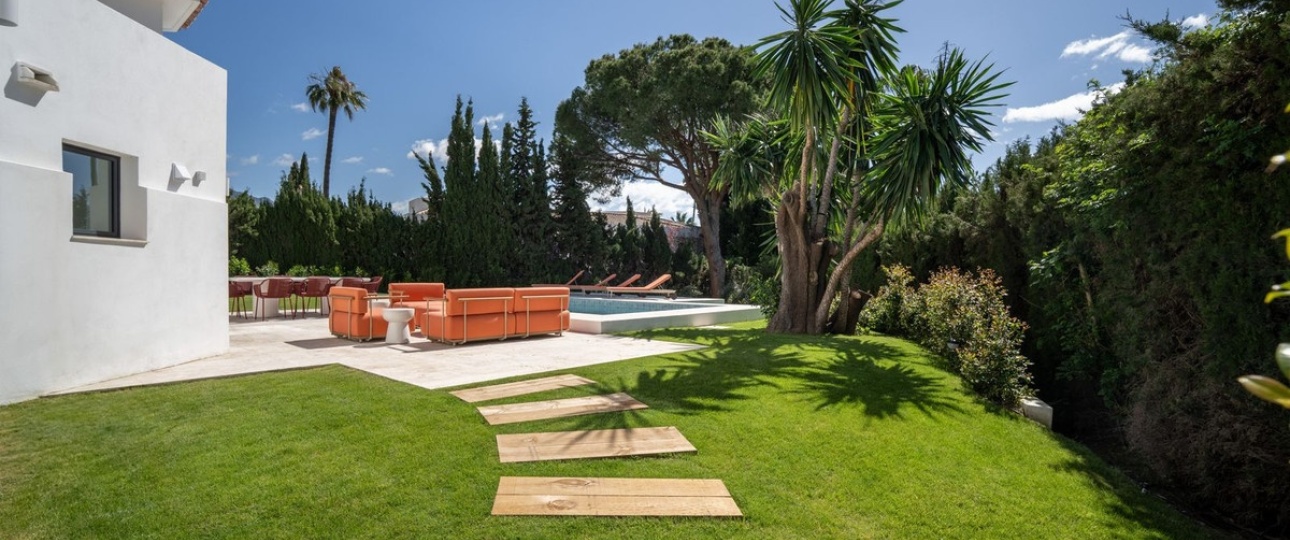 Resale - Villa - Marbella - Nueva Andalucía