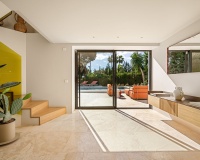 Resale - Villa - Marbella - Nueva Andalucía