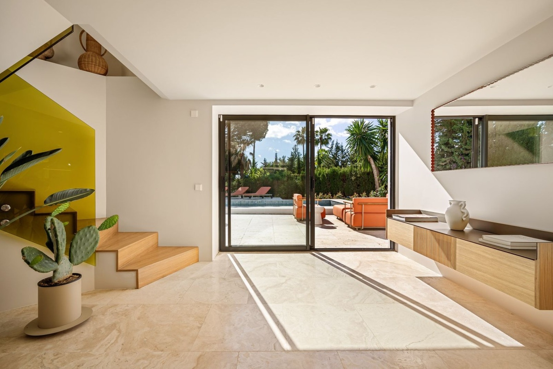 Resale - Villa - Marbella - Nueva Andalucía