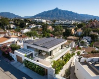 Resale - Villa - Marbella - Nueva Andalucía
