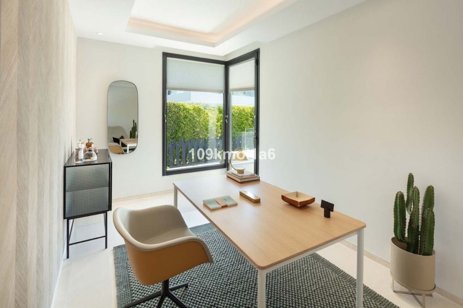 Resale - Villa - Marbella - Nueva Andalucía