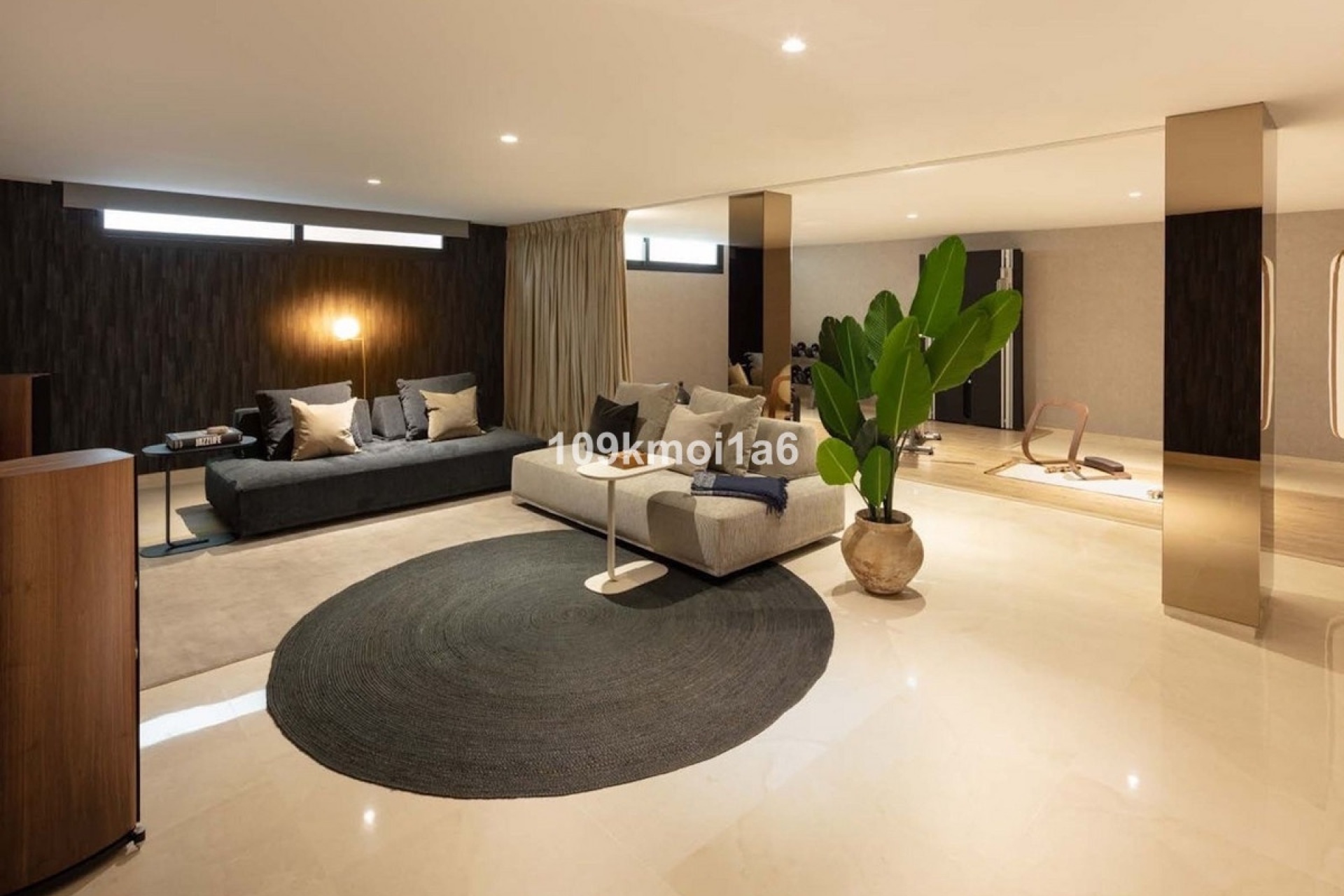 Resale - Villa - Marbella - Nueva Andalucía