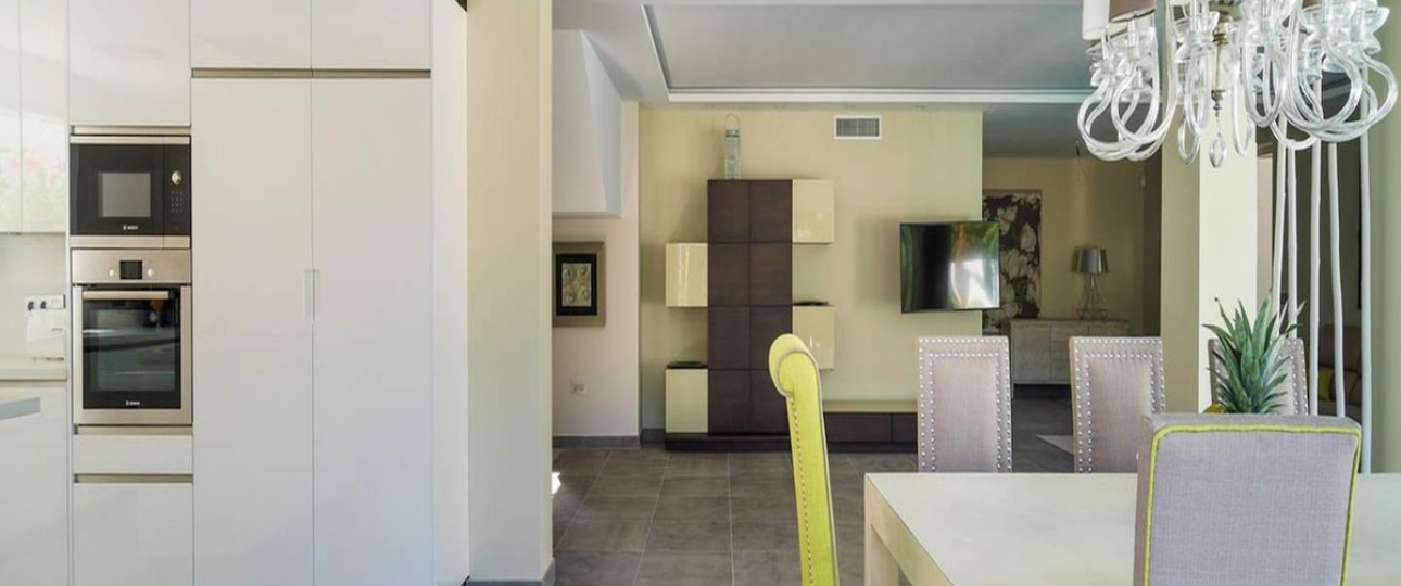 Resale - Villa - Marbella - Nueva Andalucía