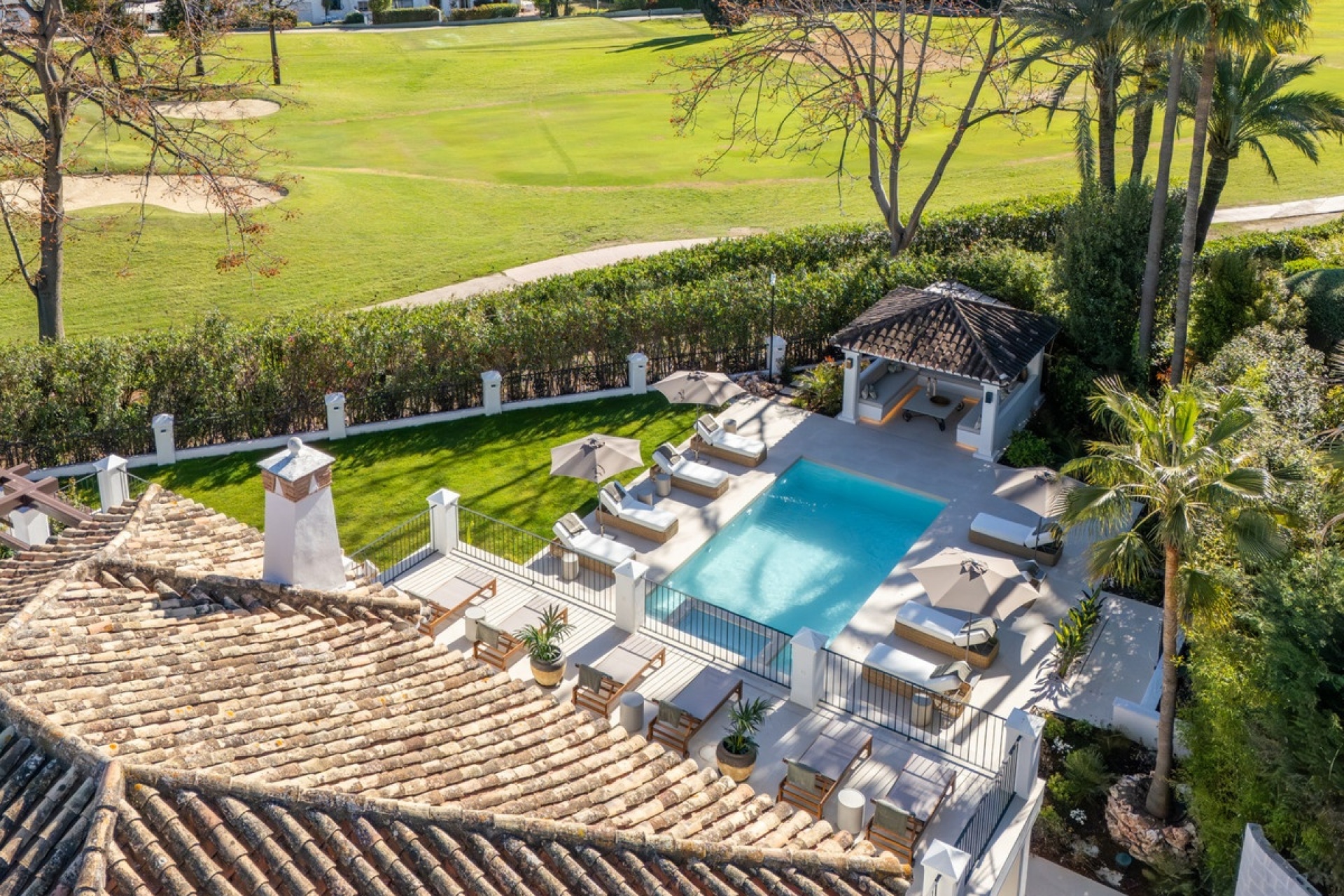 Resale - Villa - Marbella - Nueva Andalucía
