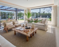 Resale - Villa - Marbella - Nueva Andalucía