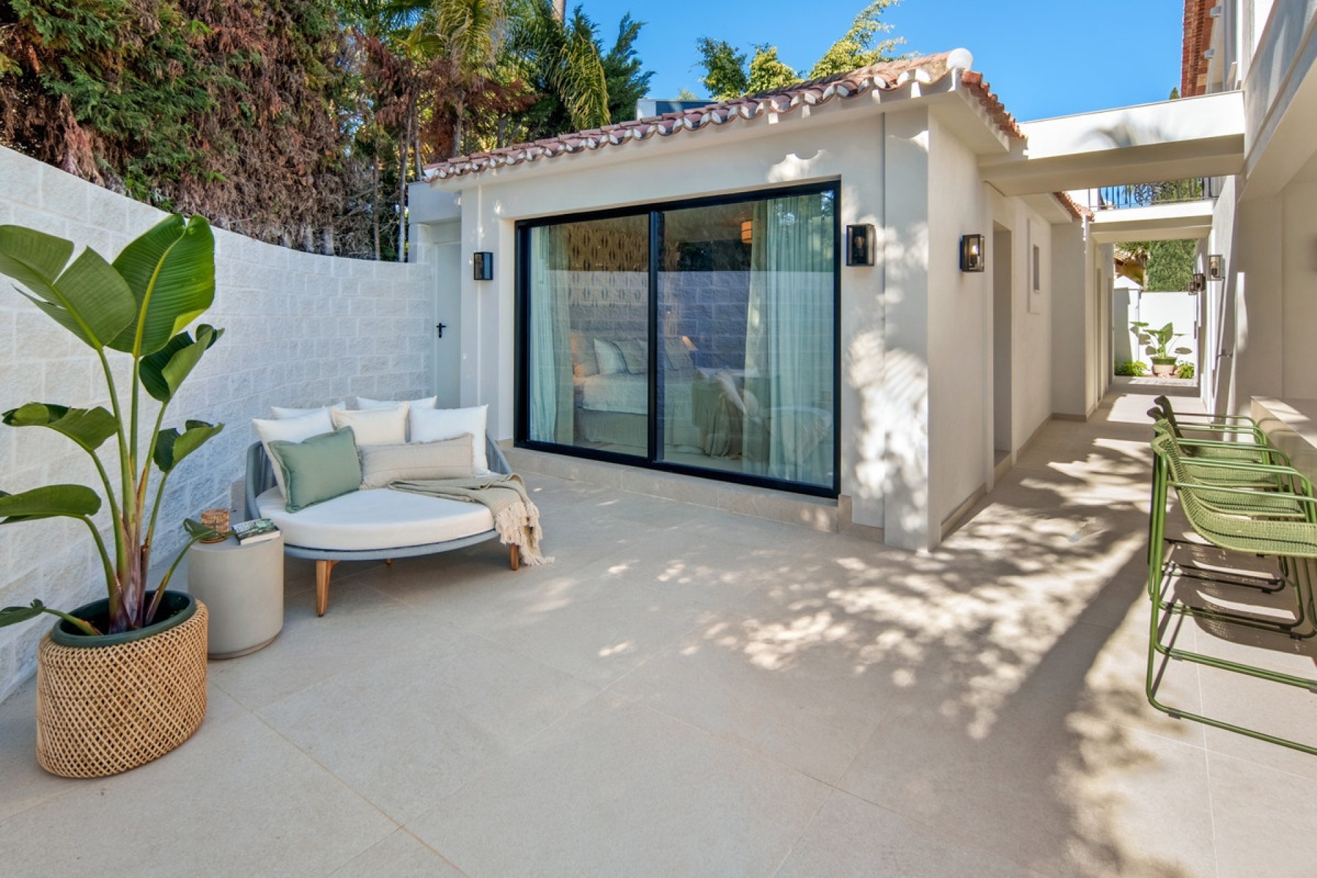 Resale - Villa - Marbella - Nueva Andalucía
