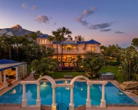 Resale - Villa - Marbella - Nueva Andalucía