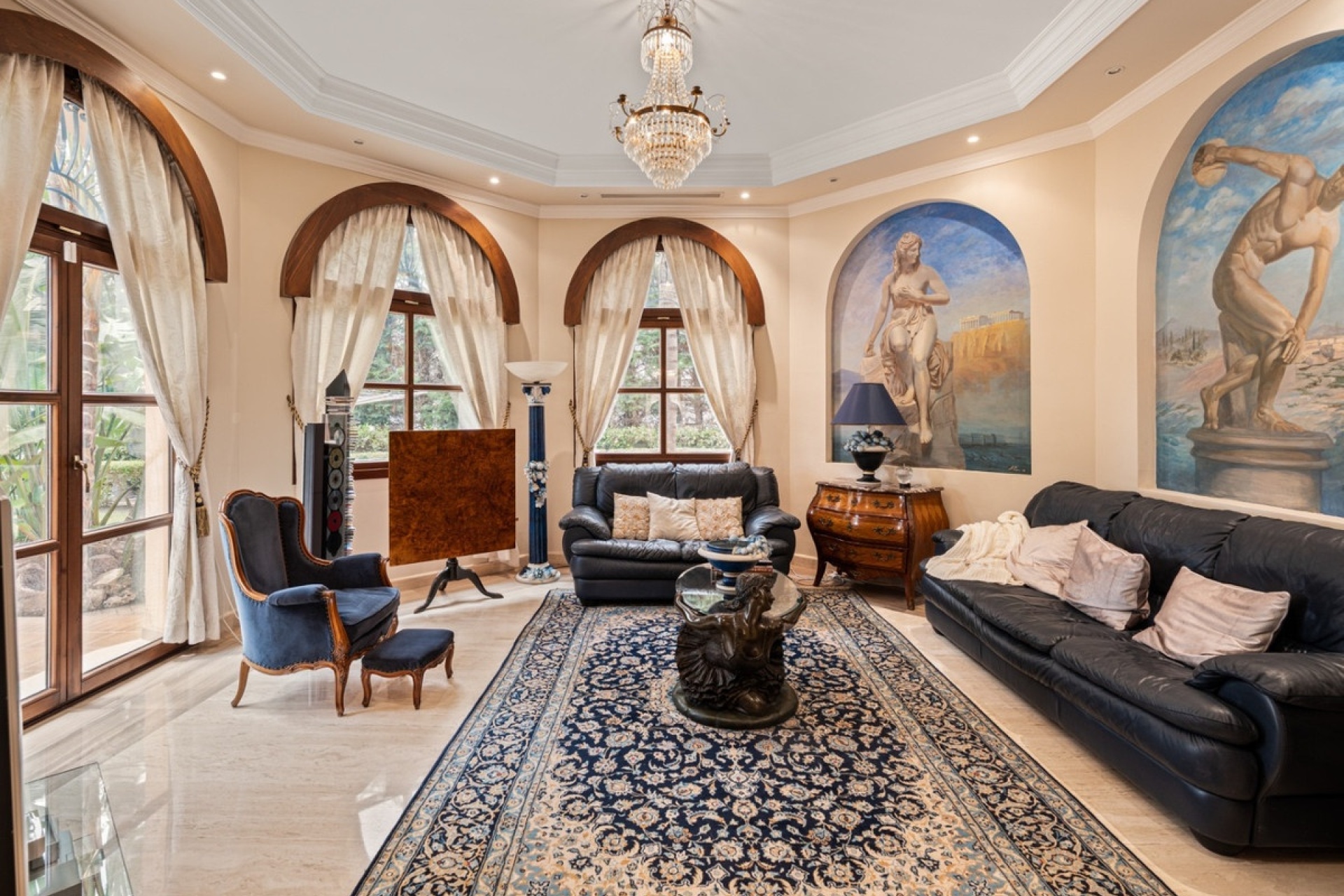 Resale - Villa - Marbella - Nueva Andalucía