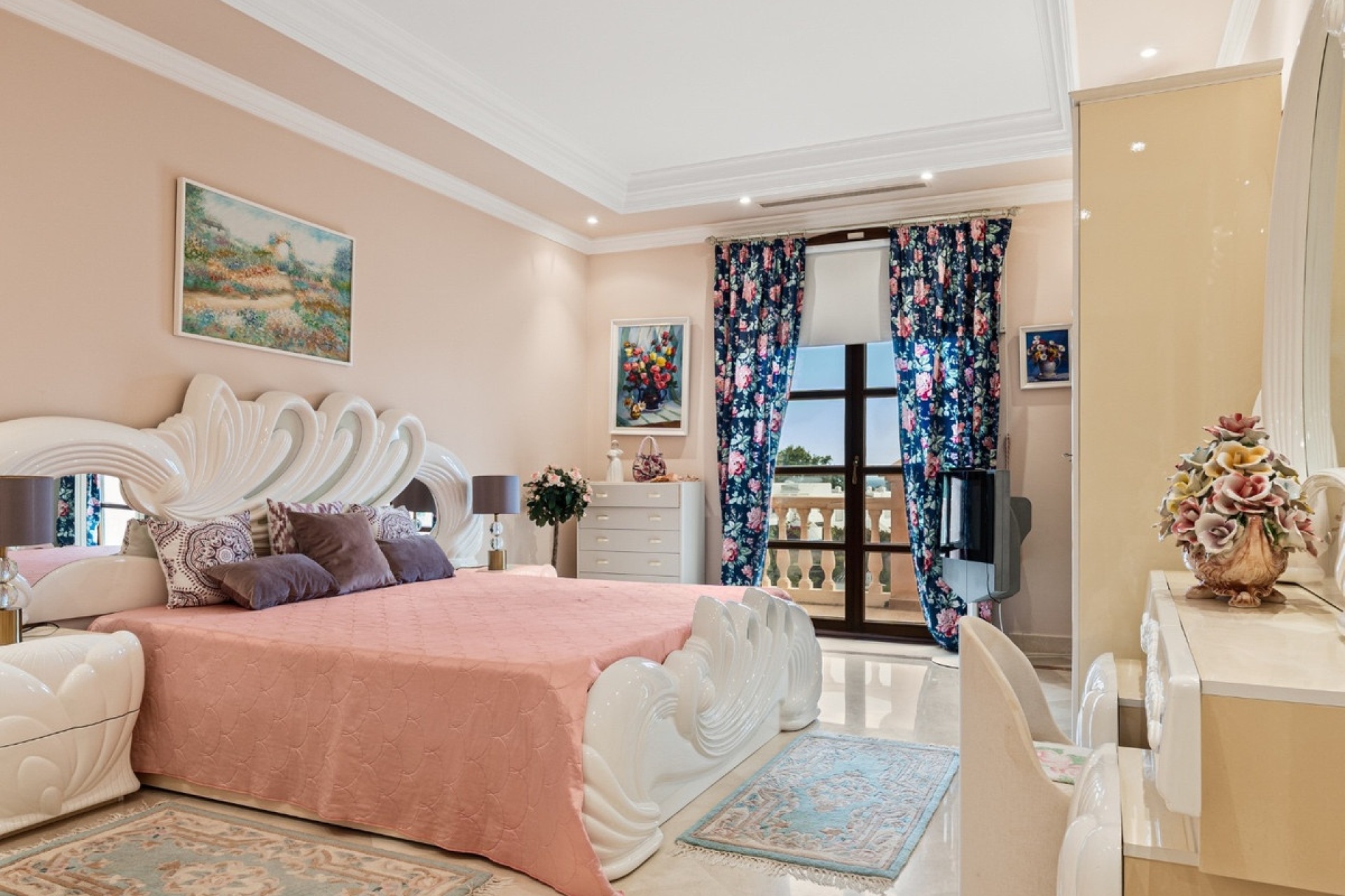 Resale - Villa - Marbella - Nueva Andalucía