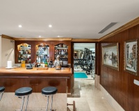 Resale - Villa - Marbella - Nueva Andalucía