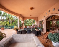 Resale - Villa - Marbella - Nueva Andalucía
