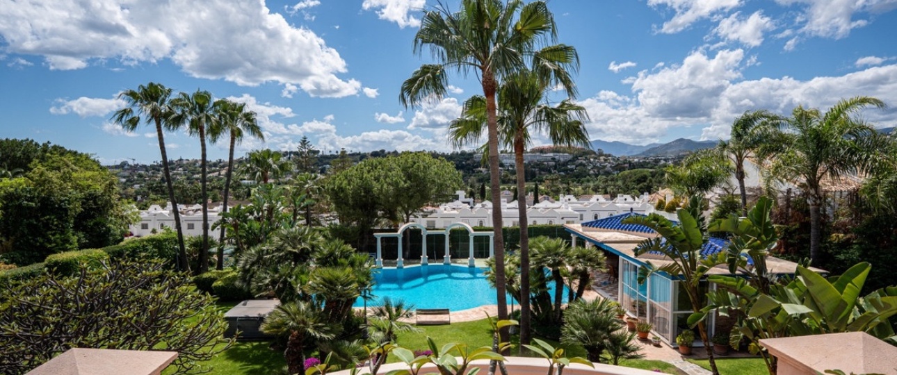 Resale - Villa - Marbella - Nueva Andalucía