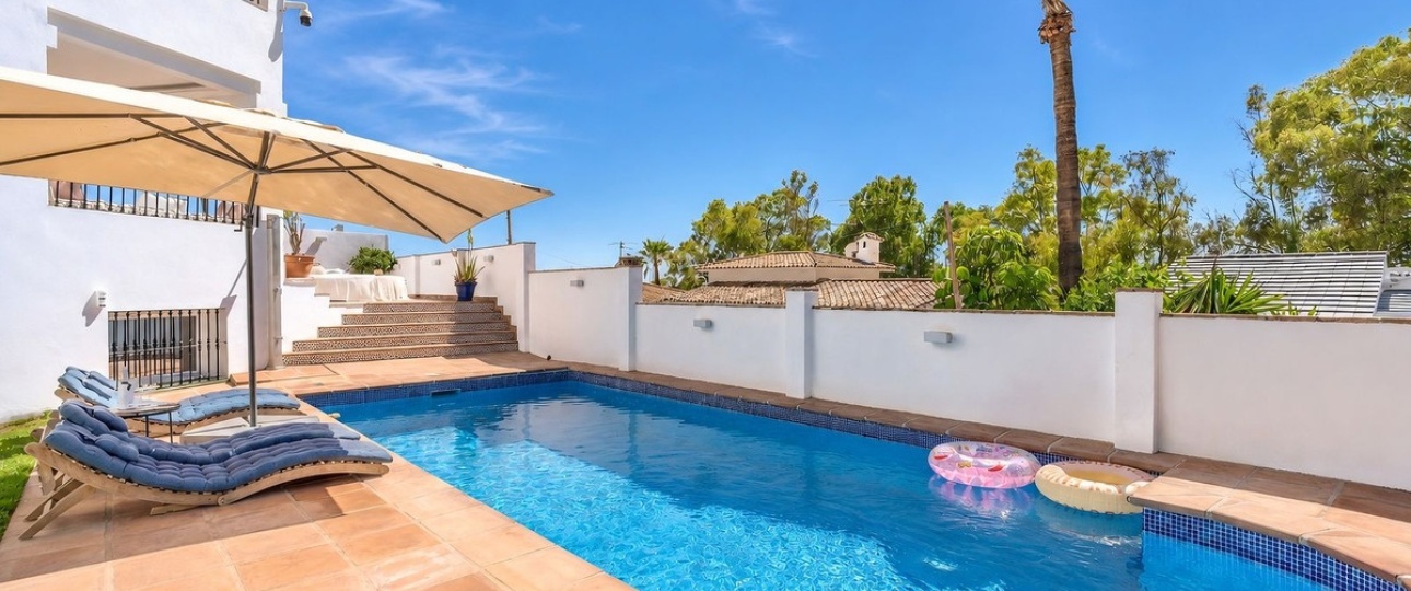 Resale - Villa - Marbella - Nueva Andalucía