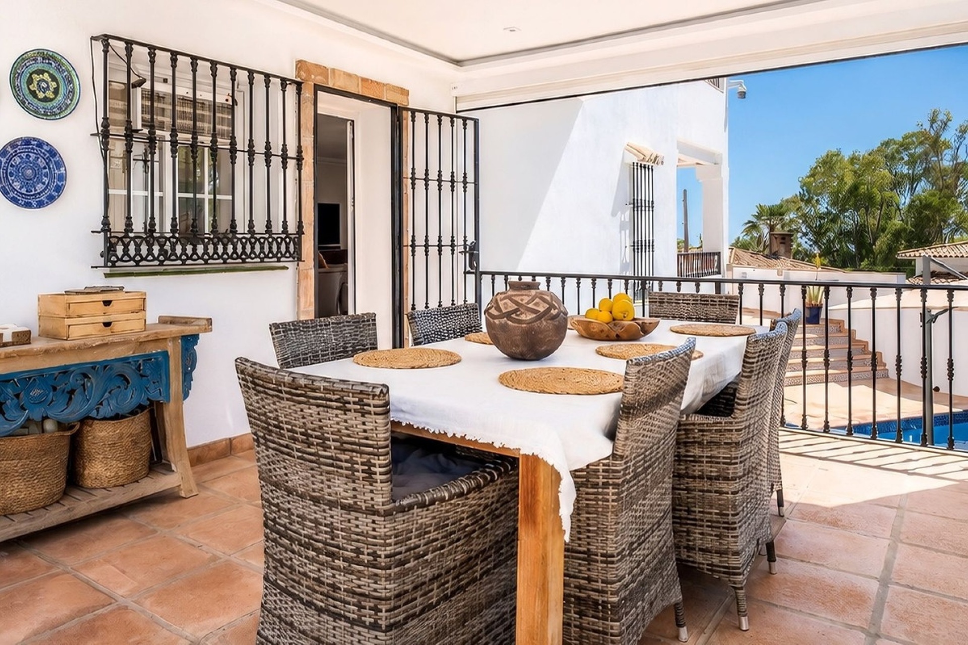 Resale - Villa - Marbella - Nueva Andalucía