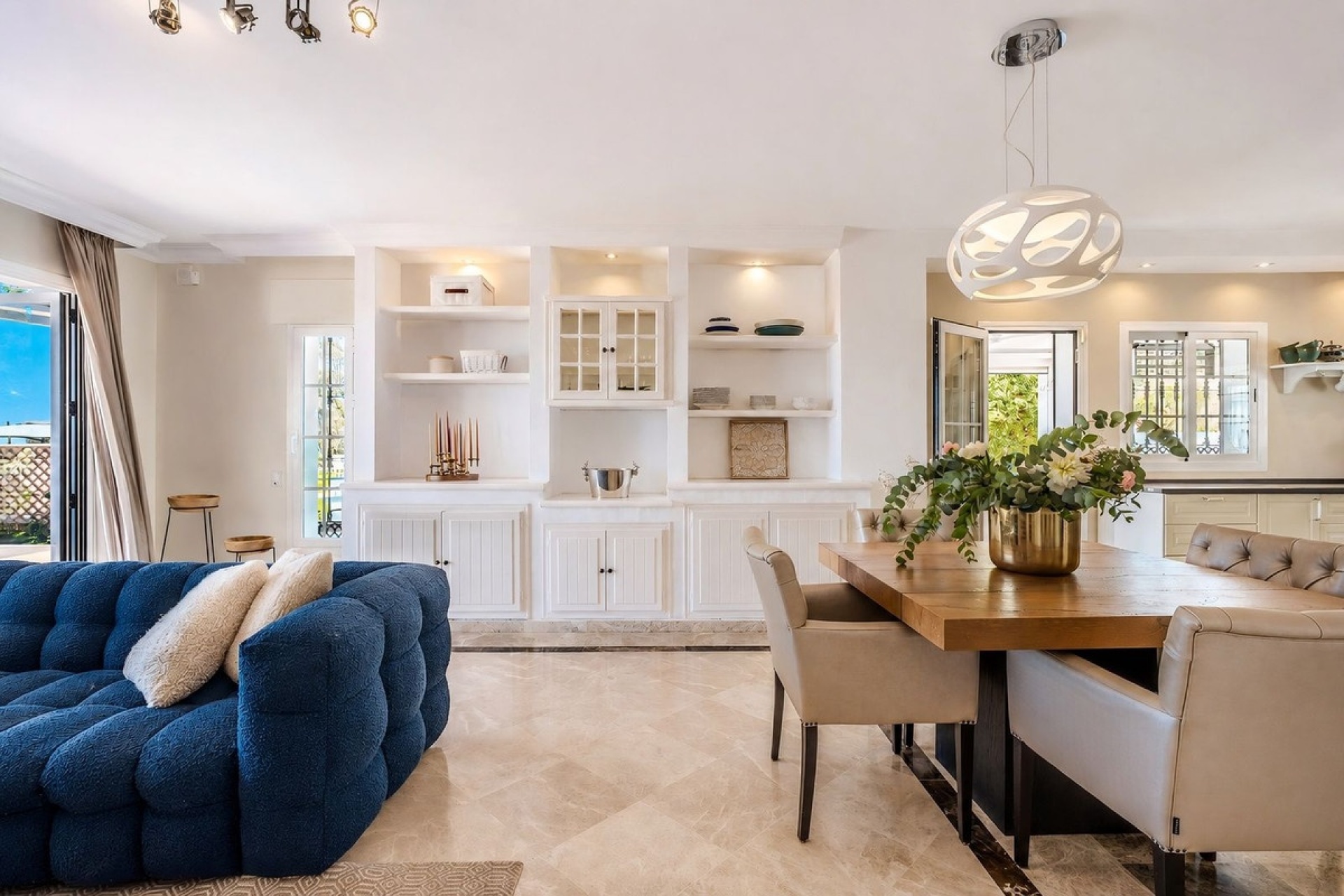 Resale - Villa - Marbella - Nueva Andalucía