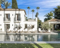 Resale - Villa - Marbella - Nueva Andalucía