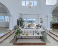 Resale - Villa - Marbella - Nueva Andalucía