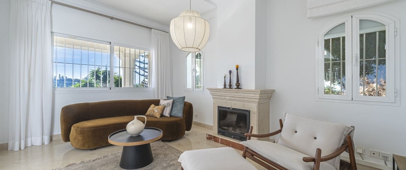 Resale - Villa - Marbella - Nueva Andalucía