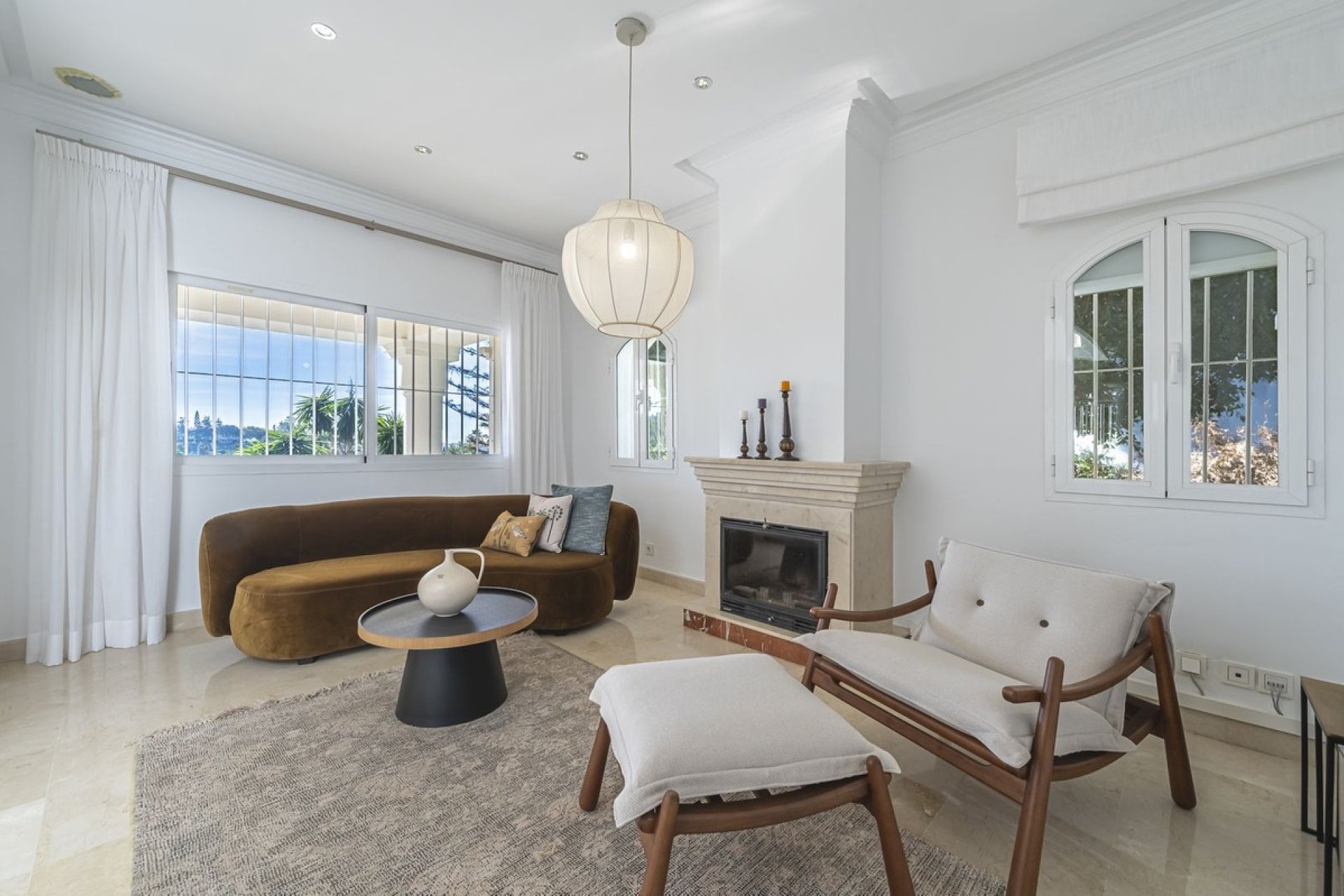 Resale - Villa - Marbella - Nueva Andalucía