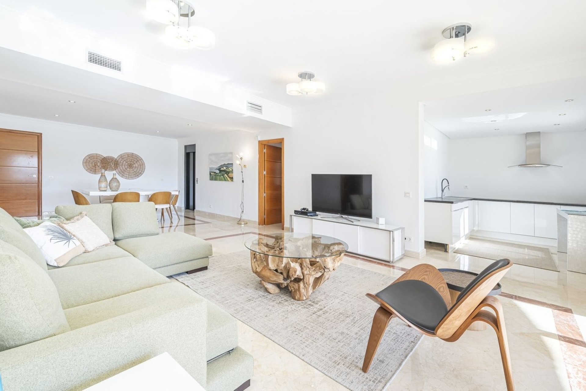Resale - Villa - Marbella - Nueva Andalucía