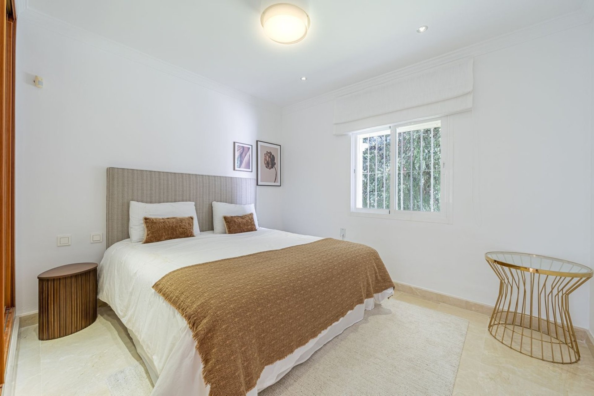Resale - Villa - Marbella - Nueva Andalucía