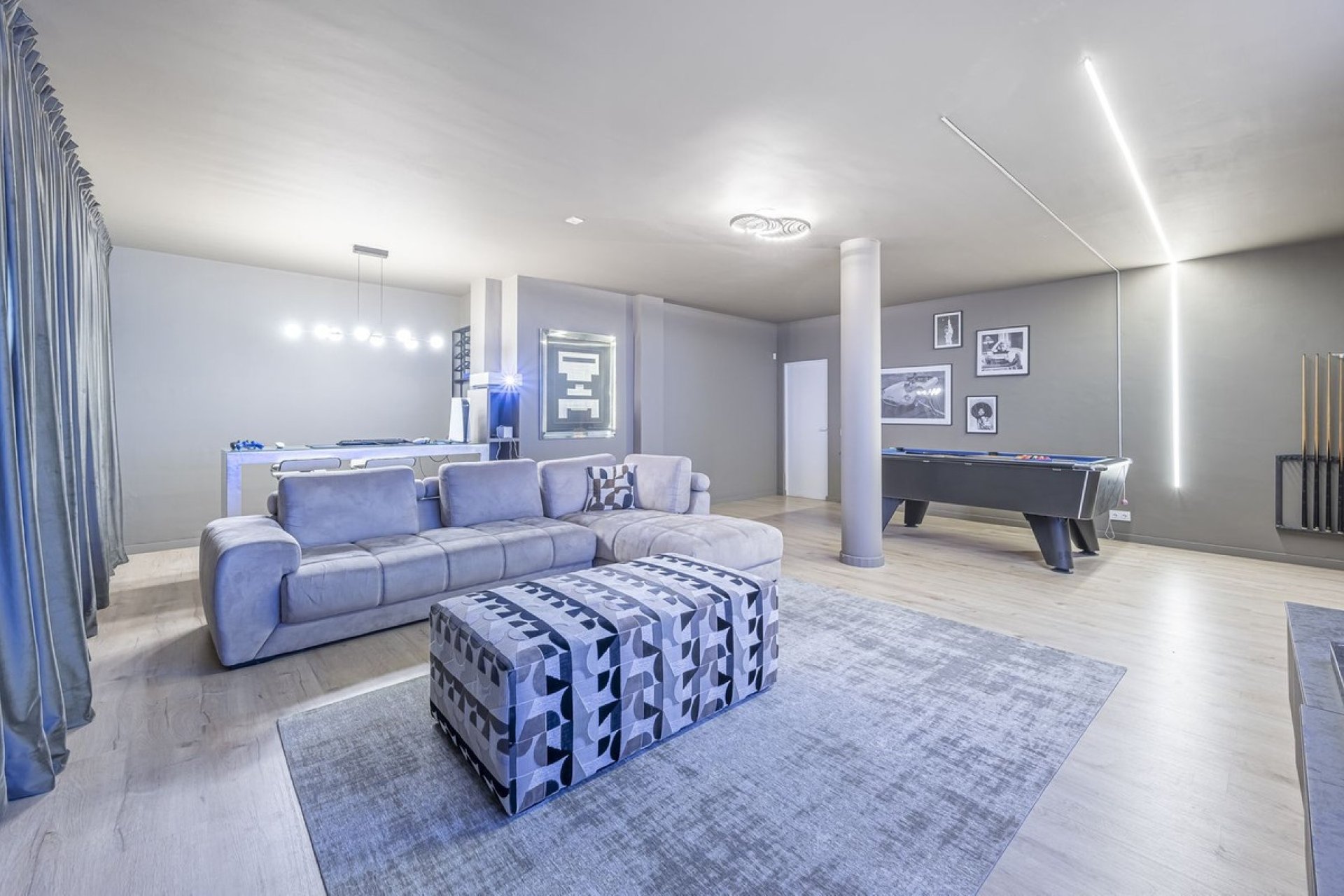 Resale - Villa - Marbella - Nueva Andalucía
