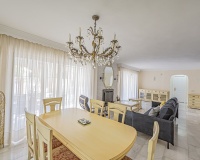 Resale - Villa - Marbella - Nueva Andalucía