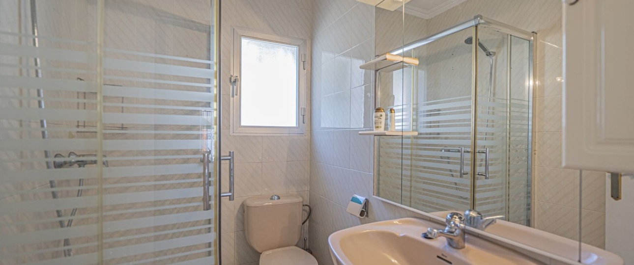 Resale - Villa - Marbella - Nueva Andalucía