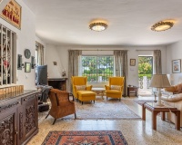Resale - Villa - Marbella - Nueva Andalucía
