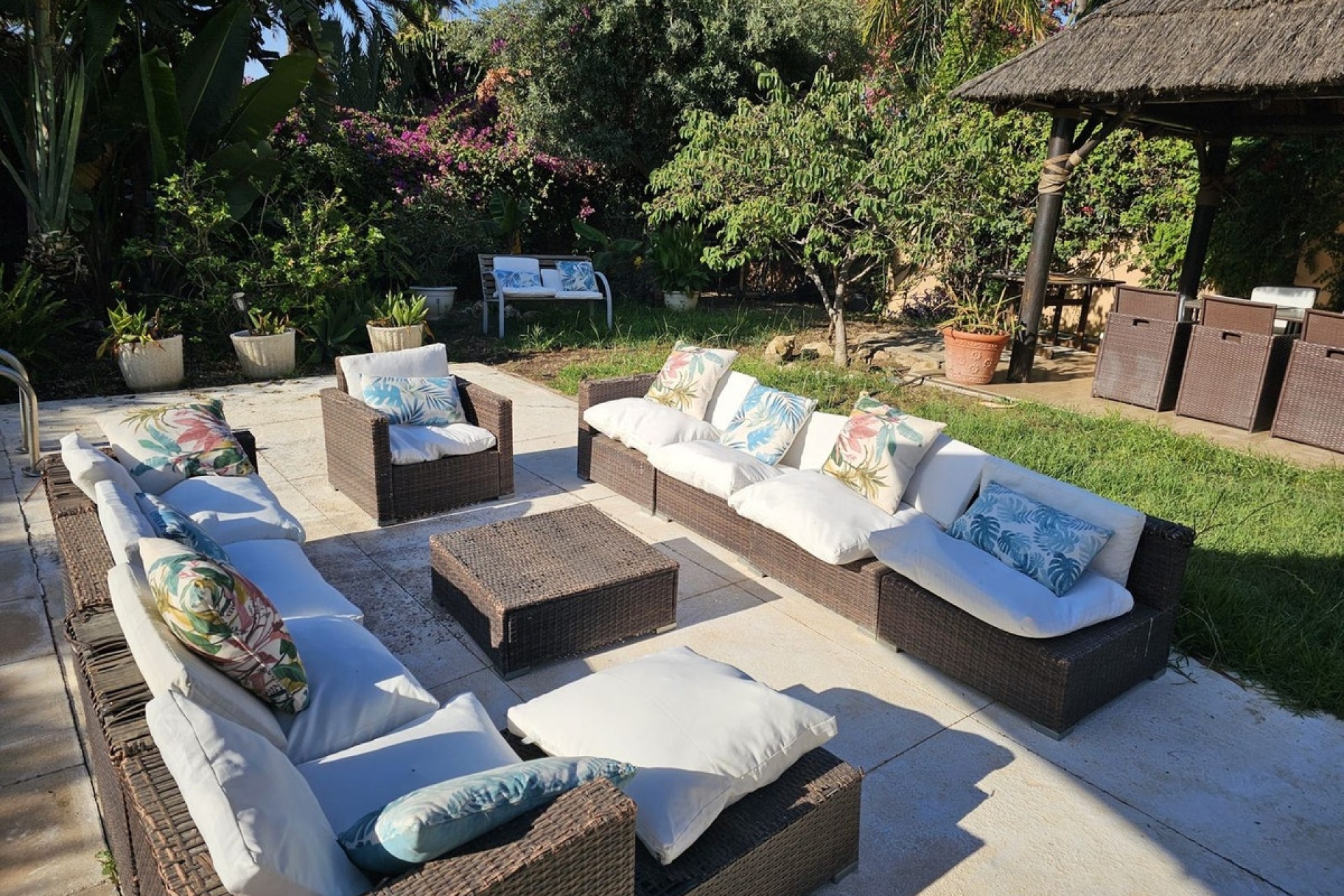Resale - Villa - Marbella - Nueva Andalucía