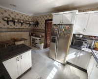 Resale - Villa - Marbella - Nueva Andalucía
