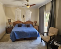 Resale - Villa - Marbella - Nueva Andalucía