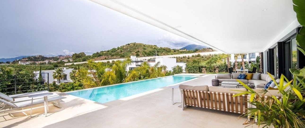 Resale - Villa - Marbella - Nueva Andalucía