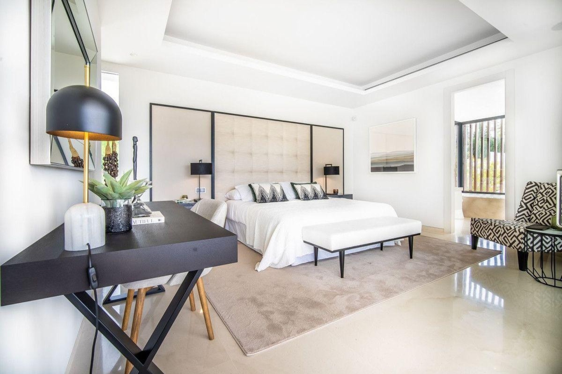 Resale - Villa - Marbella - Nueva Andalucía