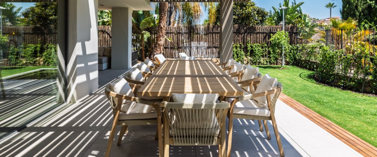 Resale - Villa - Marbella - Nueva Andalucía