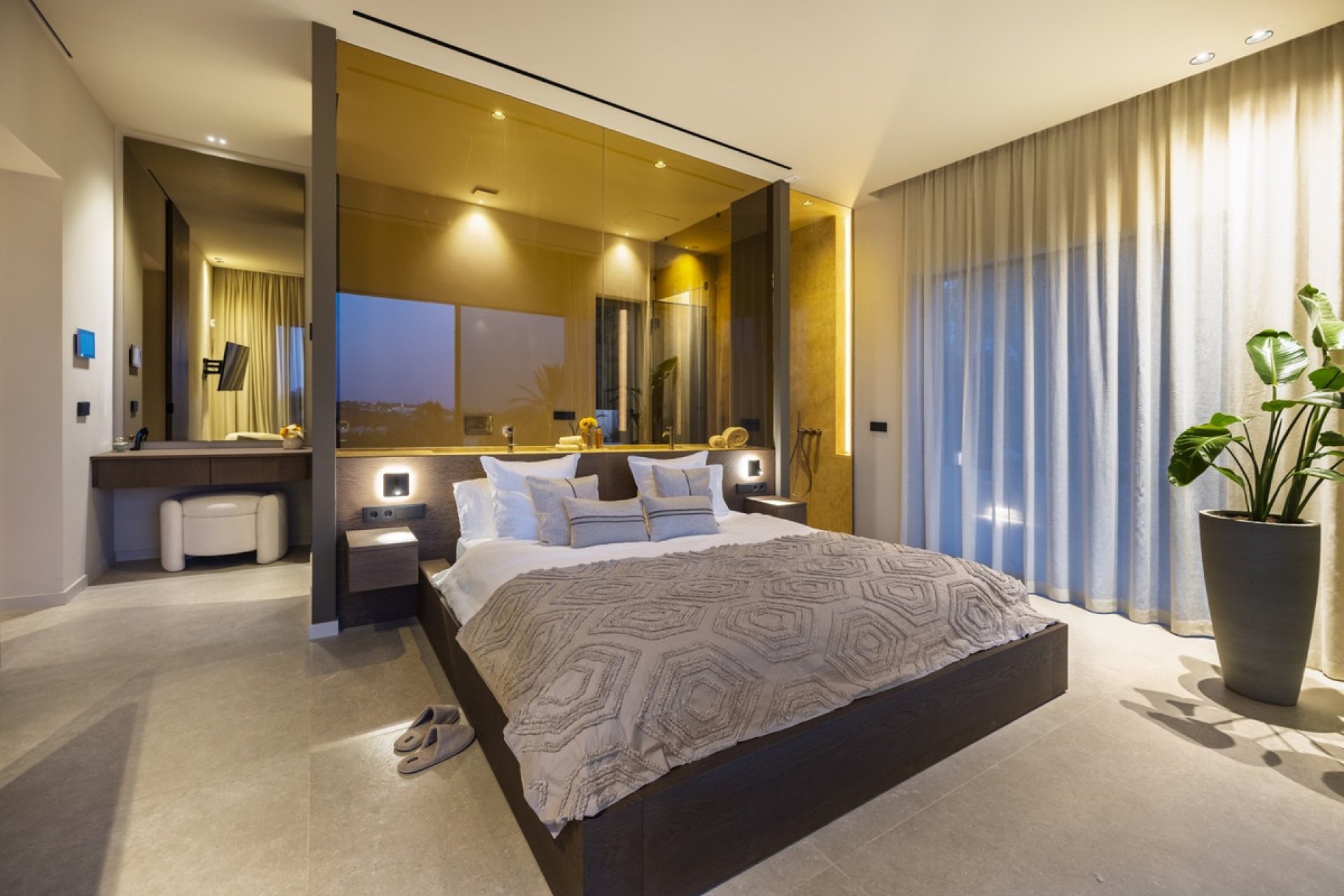 Resale - Villa - Marbella - Nueva Andalucía