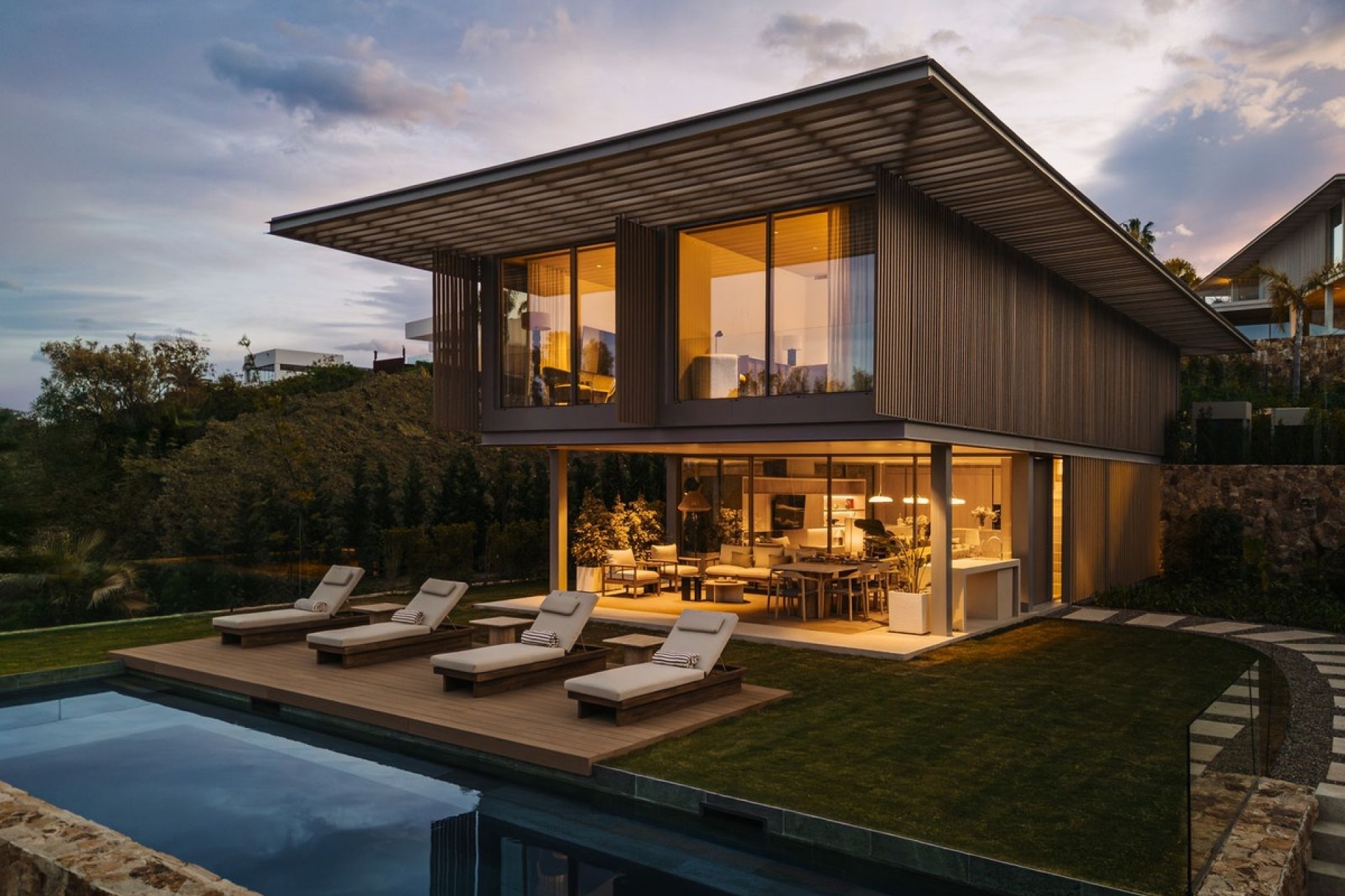 Resale - Villa - Marbella - Nueva Andalucía