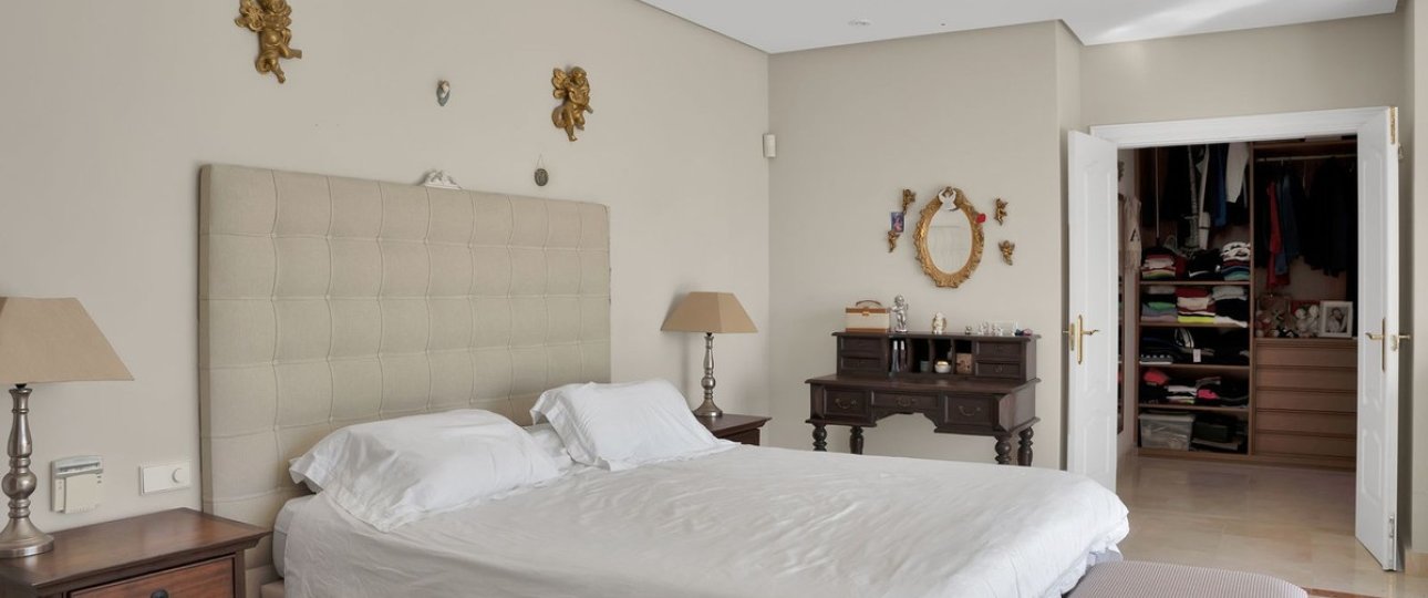 Resale - Villa - Marbella - Nueva Andalucía