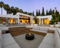 Resale - Villa - Marbella - Nueva Andalucía