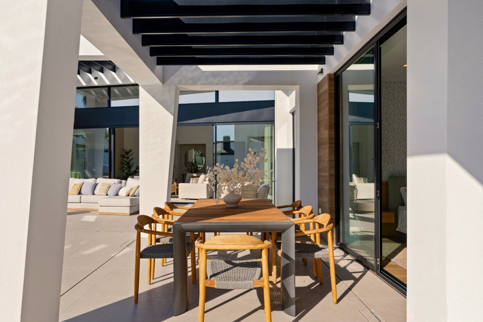 Resale - Villa - Marbella - Nueva Andalucía