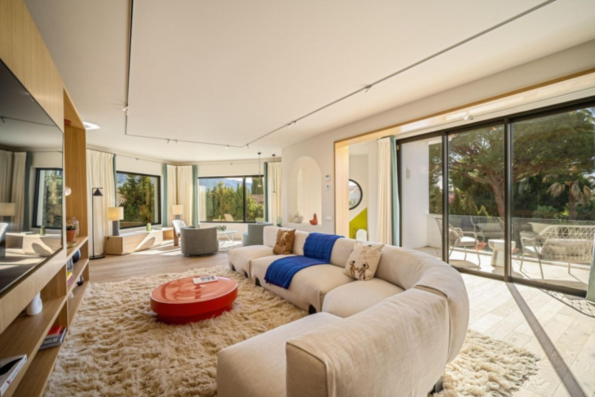 Resale - Villa - Marbella - Nueva Andalucía