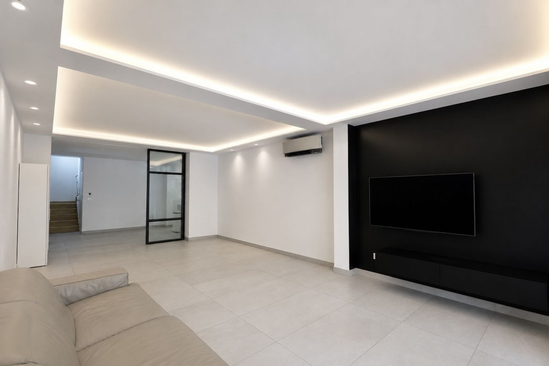 Resale - Villa - Marbella - Nueva Andalucía