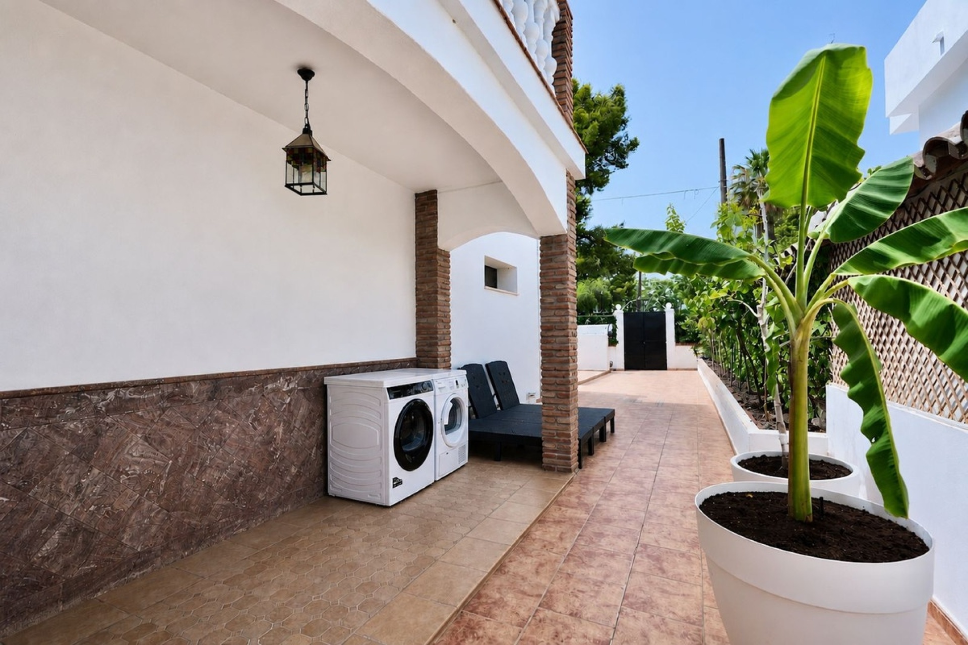 Resale - Villa - Marbella - Nueva Andalucía