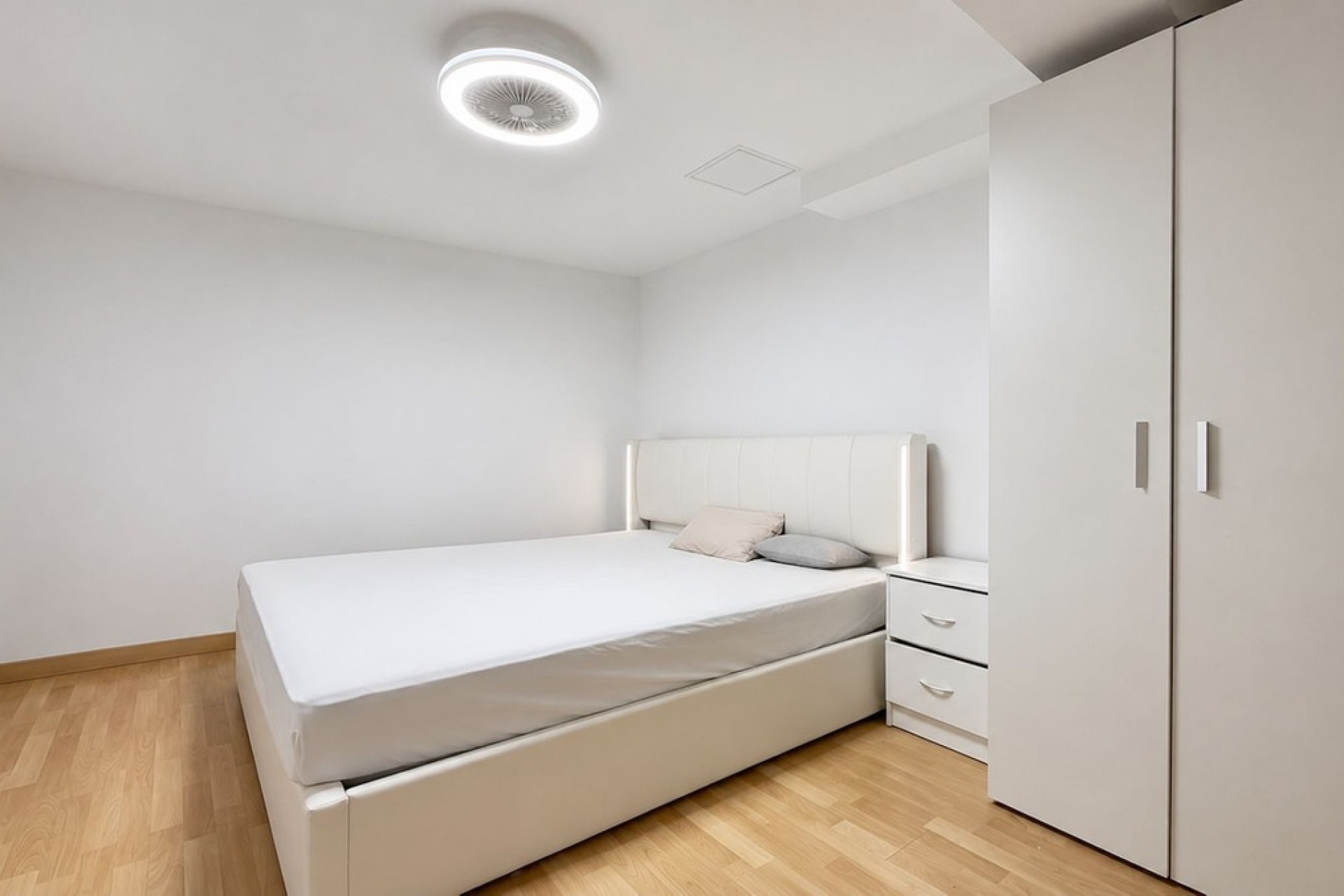 Resale - Villa - Marbella - Nueva Andalucía