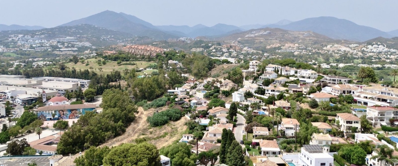 Resale - Villa - Marbella - Nueva Andalucía
