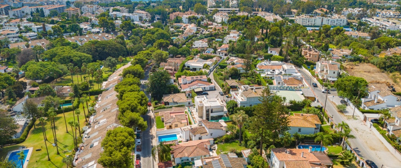 Resale - Villa - Marbella - Nueva Andalucía