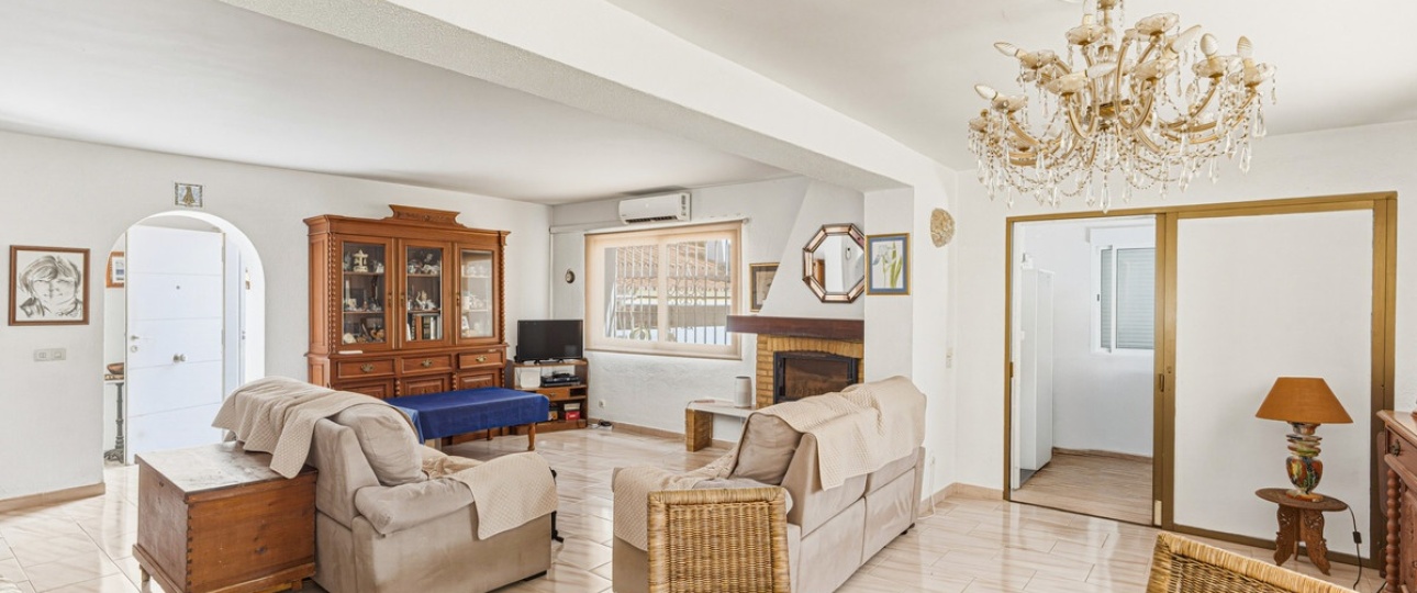 Resale - Villa - Marbella - Nueva Andalucía
